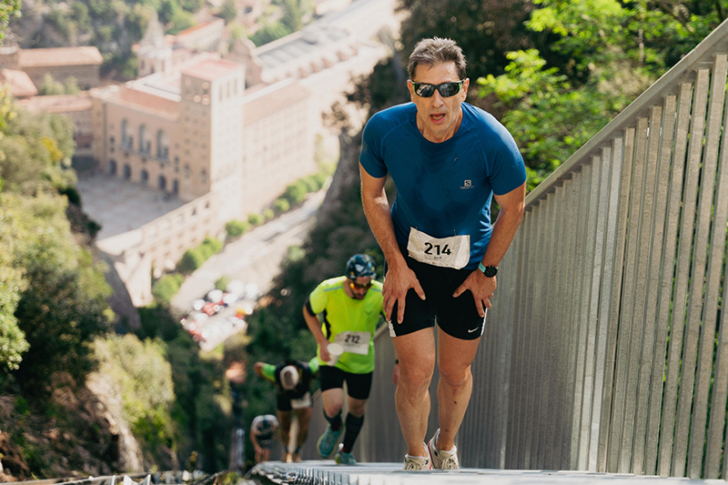Vertical Montserrat 2024 - corredor